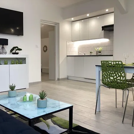 Altea 85 M2 Climatisé Parking Proche Sanctuaires Appartamento